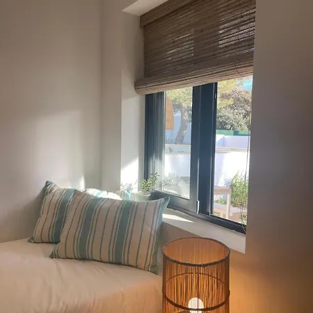 Luminoso Retiro En 2 Dorm Junto Al Mar Apartamento Son Carrio (Menorca)