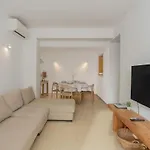 Luminoso Retiro En 2 Dorm Junto Al Mar Apartman