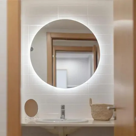 Precioso Retiro Junto Al Mar