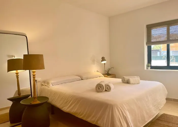 Luminoso Retiro En Son Carrio 2 Dorm Junto Al Mar Apartament *