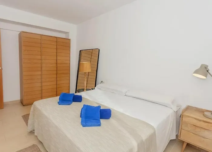 Luminoso Retiro En Son Carrio 2 Dorm Junto Al Mar Apartament